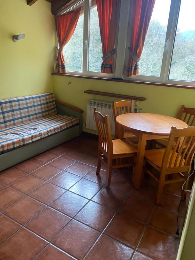 Les Vegues II Apartamento Santillan Exterior foto